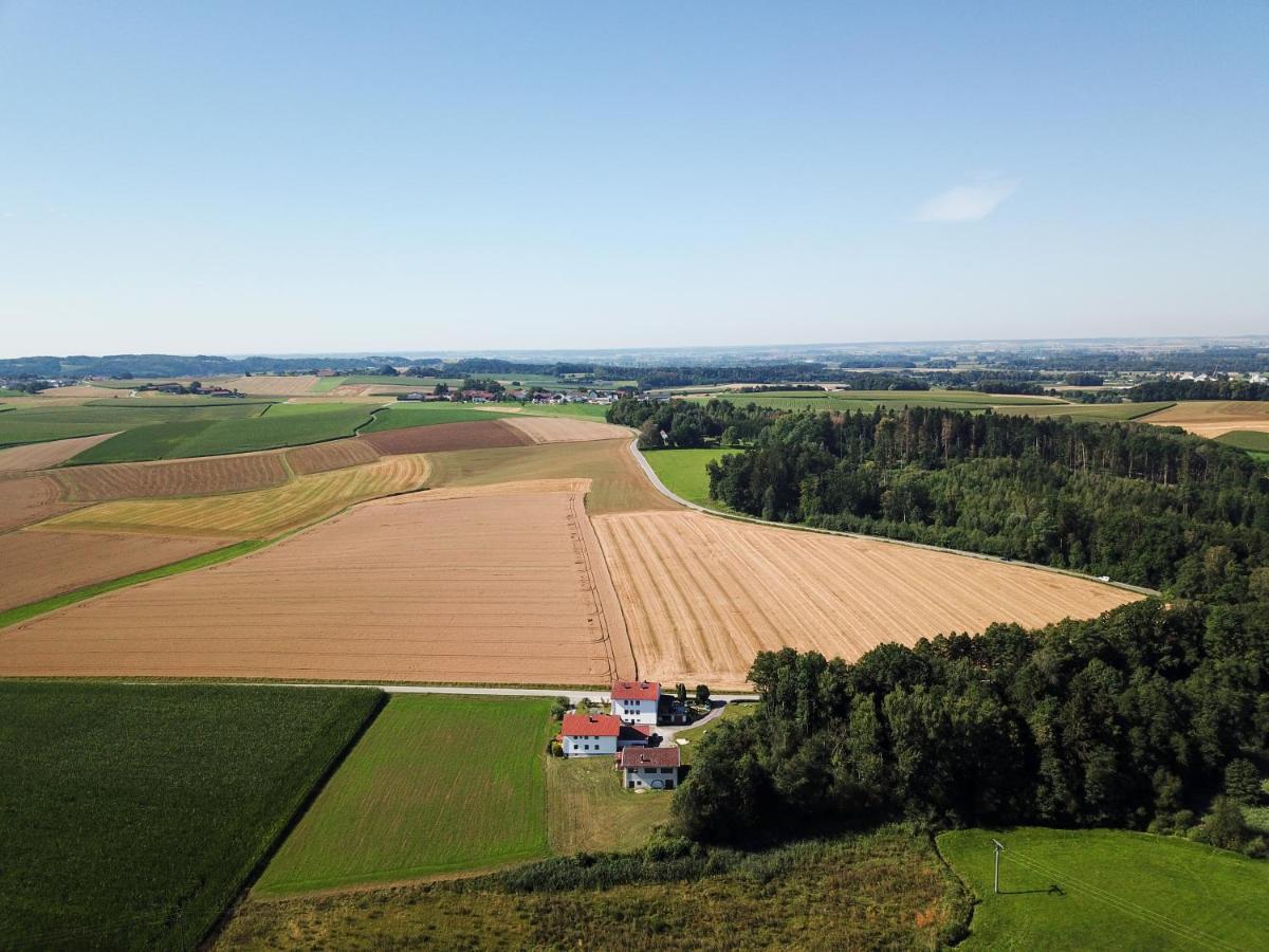 Ferienwohnung Im Idyll 1 Hengersberg Luaran gambar